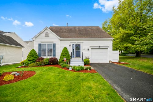 7-7 Heather Ln, Suffield, CT, 06078-1984 | Card Image