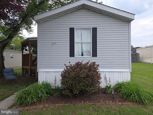 100 Decatur Dr, GRANTVILLE, PA, 17028-9562 | Card Image