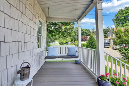 230 Mineola Ave, Carle Place, NY, 11514-1619 | Card Image