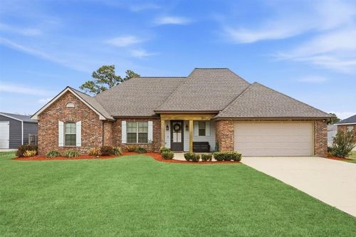 5733 Larch St, Lake Charles, LA, 70605-8123 | Card Image