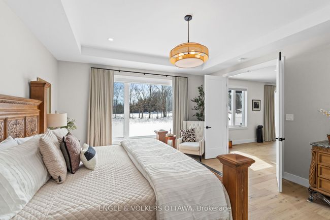 425 Ginger Cres, House other with 5 bedrooms, 4 bathrooms and 6 parking in Metcalfe ON | Image 22