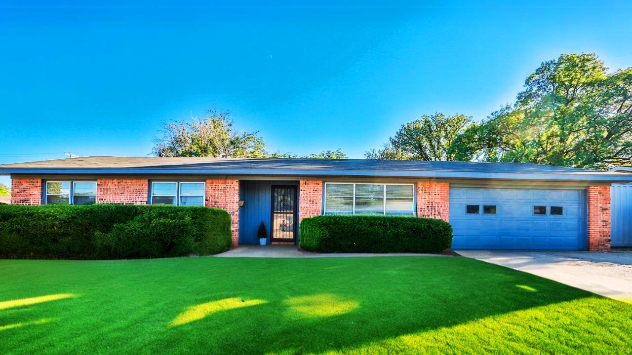 Cardwell St, Brownfield, TX 79316