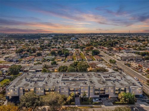 apt-214-30 E 39th St, Hialeah, FL, 33013-2203 | Card Image