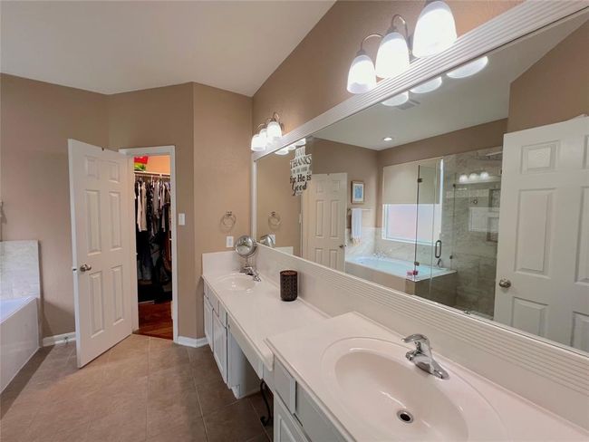 19314 Camellia Bend Cir, House other with 4 bedrooms, 4 bathrooms and 2 parking in Spring TX | Image 14