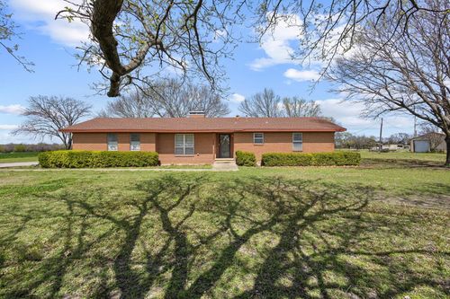 215 Westfield Way, Whitewright, TX, 75491 | Card Image