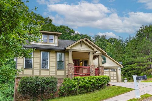111 Summit View Dr, Ellijay, GA, 30540-6474 | Card Image