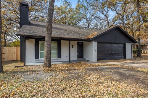 2506 Holt Rd, Arlington, TX, 76006-4832 | Card Image