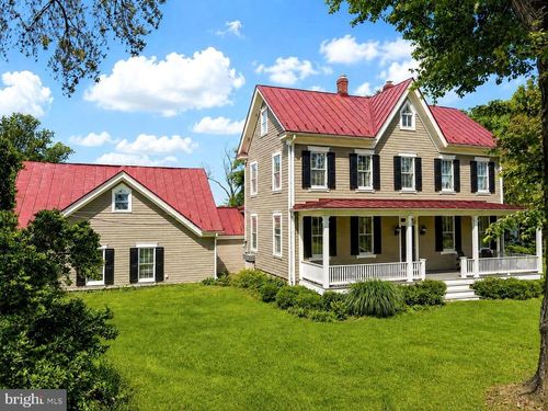 15715 Avery Rd, Rockville, MD, 20855-1718 | Card Image