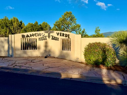 221 Via Sedillo, Tijeras, NM, 87059 | Card Image