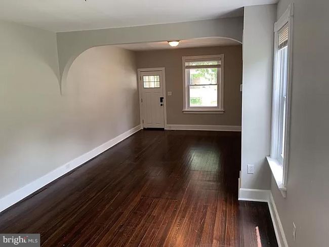 18 Michigan Ave, Home with 3 bedrooms, 1 bathrooms and null parking in Trenton NJ | Image 6