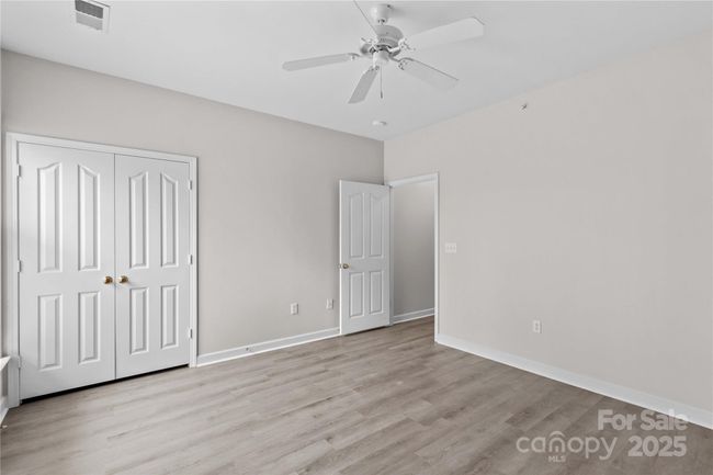 Secondary Bedroom with ample closet space | Image 26