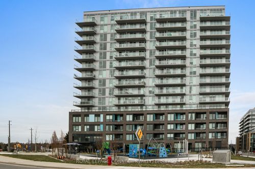 908-185 Deerfield Rd, Newmarket, ON, L3Y0G7 | Card Image