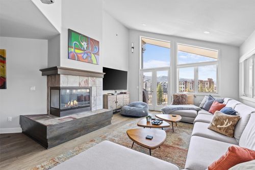 r6-1724 Ski Time Square Dr, Steamboat Springs, CO, 80487-9016 | Card Image