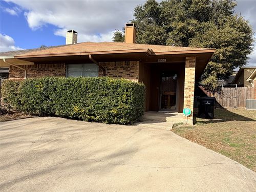 8902 Marilyn Dr, Frisco, TX, 75033-2530 | Card Image