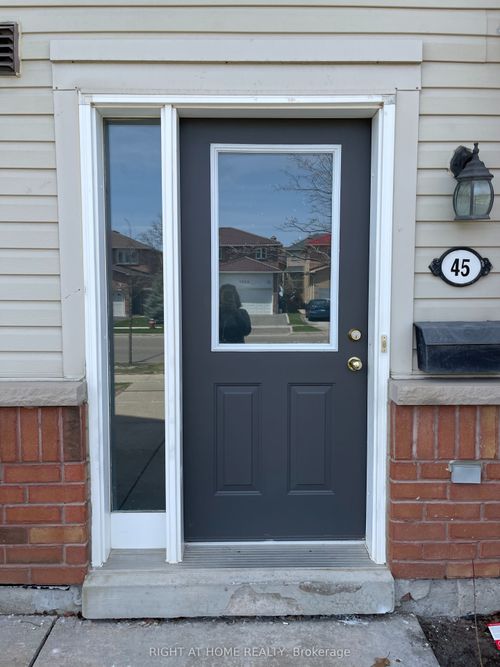 45-4620 Guildwood Way, Mississauga, ON, L5R4H4 | Card Image