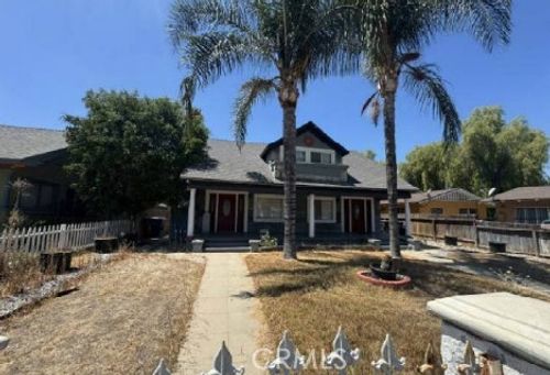 3974 5th St, Riverside, CA, 92501 | Card Image