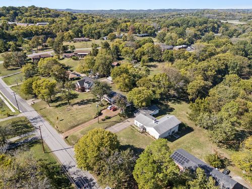 1010 Chadwell Dr, Madison, TN, 37115-3537 | Card Image