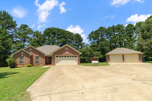 30 McClellan Mcclellan Dr, Cabot, AR, 72023-6056 | Card Image