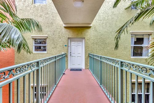 407-1610 Presidential Way, West Palm Beach, FL, 33401 | Card Image