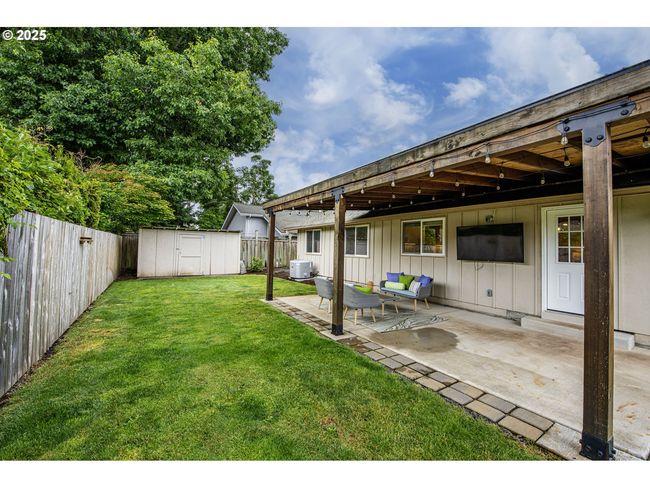 2677 Chad Dr, House other with 3 bedrooms, 2 bathrooms and 2 parking in Eugene OR | Image 34