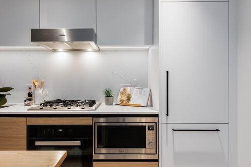 103-469 W 28th Ave, Vancouver, BC, V5Y0P2 | Card Image