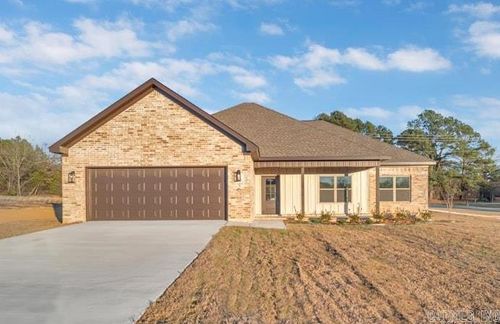 2 Ricky Ln, Greenbrier, AR, 72058-8087 | Card Image