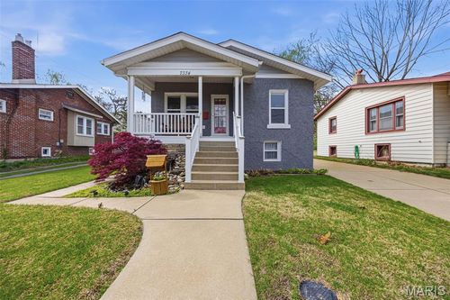 7334 Richmond Pl, Saint Louis, MO, 63143-2202 | Card Image