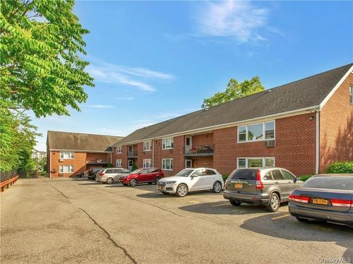 504 Pelham Rd, New Rochelle, NY, 10805-1839 | Card Image