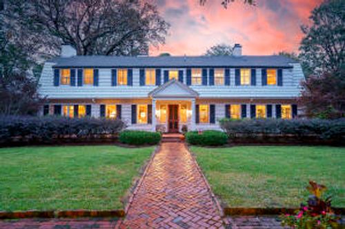 208 S Boundary Ave Se, Aiken, SC, 29801-7106 | Card Image