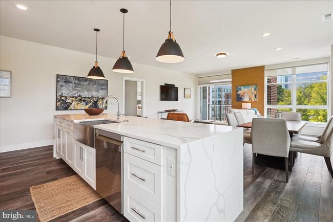 APT-412 - 1761 Old Meadow Rd, Condo with 2 bedrooms, 3 bathrooms and null parking in MCLEAN VA | Image 6