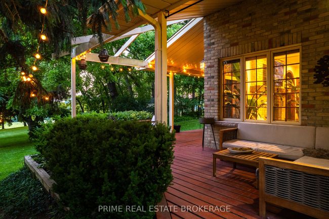 1499 Westdel Bourne, House other with 4 bedrooms, 3 bathrooms and 4 parking in London ON | Image 4