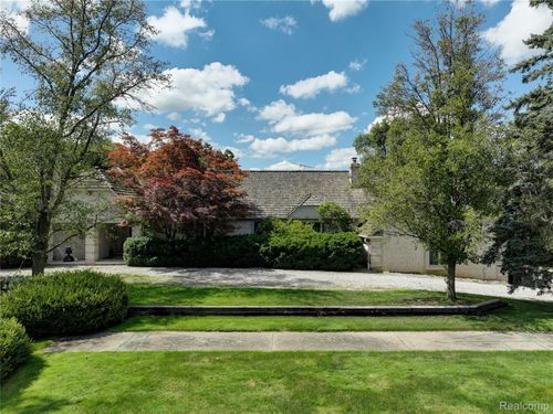 363 Lakewood Dr, Bloomfield Hills, MI, 48304-3534 | Card Image