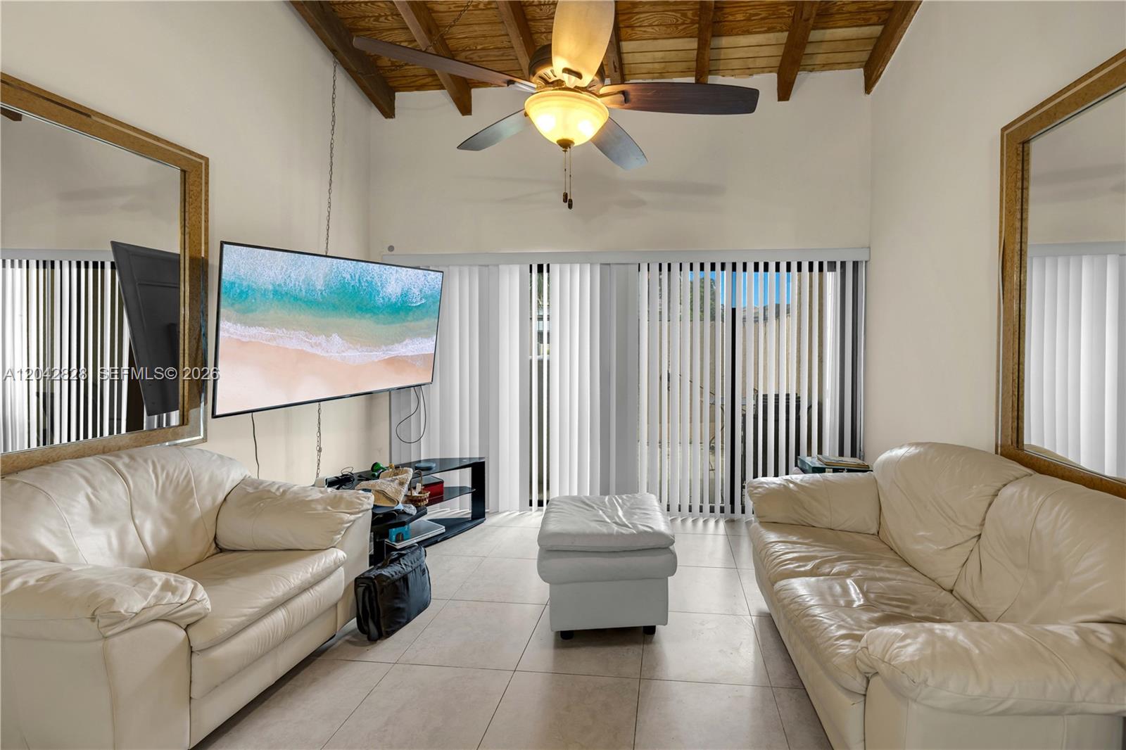 Residential in Pembroke Pines 4