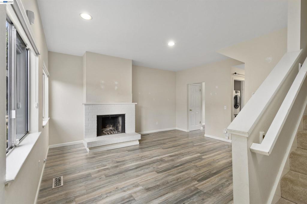 Residential in Oakland 4
