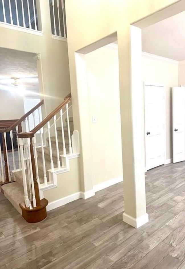 19126 S Rim Trl, House other with 4 bedrooms, 3 bathrooms and 2 parking in Spring TX | Image 9