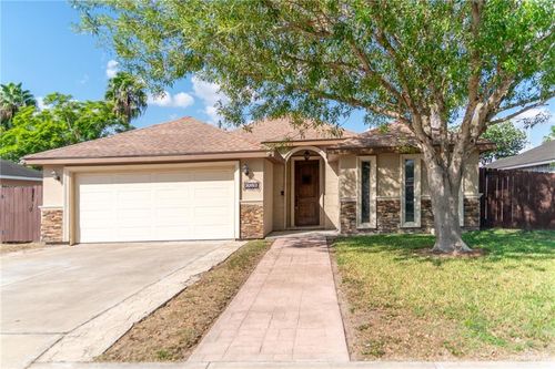 1723 Wilcox Dr, Edinburg, TX, 78542-5799 | Card Image