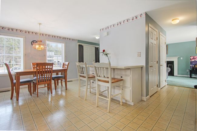 22 Magnolia Ln, House other with 3 bedrooms, 2 bathrooms and null parking in Derry NH | Image 4