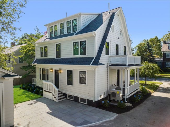 175 Freeman Pkwy, House other with 5 bedrooms, 4 bathrooms and 5 parking in Providence RI | Image 49