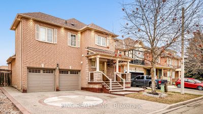 16 Wild Indigo Cres, House other with 4 bedrooms, 4 bathrooms and 8 parking in Brampton ON | Image 2