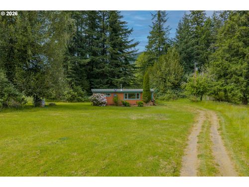 15181 Sitkum Ln, Myrtle Point, OR, 97458-9695 | Card Image