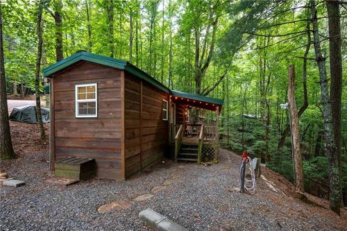 152 33rd St, ELLIJAY, GA, 30540-6998 | Card Image