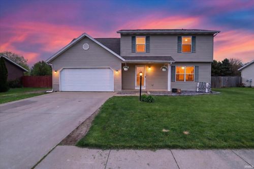 17543 Bentwood Dr, Goshen, IN, 46526-6444 | Card Image