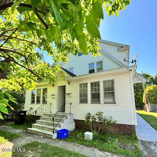 north-2121 Burdett Ave, Troy, NY, 12180-3703 | Card Image