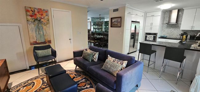 3903 - 3903 Parkside Ln, Townhouse with 3 bedrooms, 2 bathrooms and null parking in Hollywood FL | Image 6