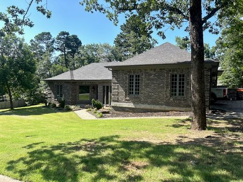 12 Live Oak Ln, Russellville, AR, 72802-9034 | Card Image