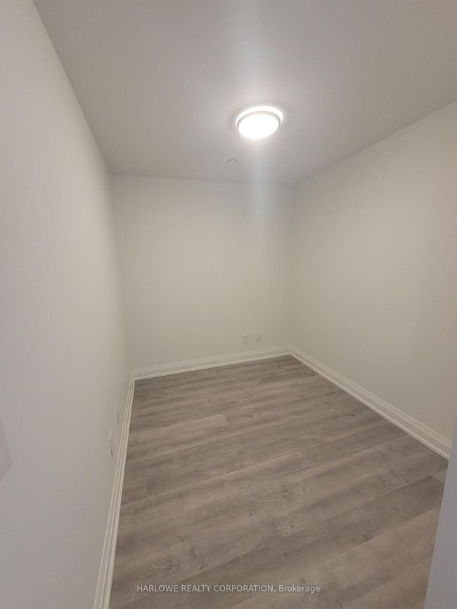 413 - 2369 Danforth Ave, Condo with 2 bedrooms, 2 bathrooms and 1 parking in Toronto ON | Image 5
