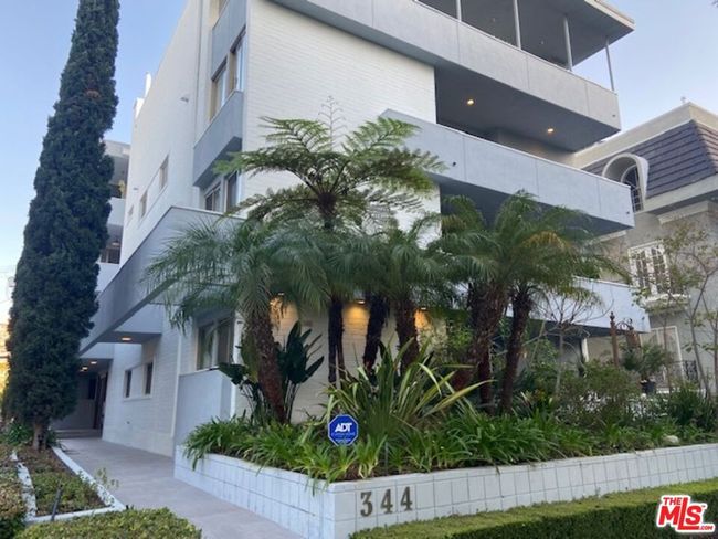 301 - 344 N Palm Dr, Condo with 2 bedrooms, 3 bathrooms and 2 parking in Beverly Hills CA | Image 14