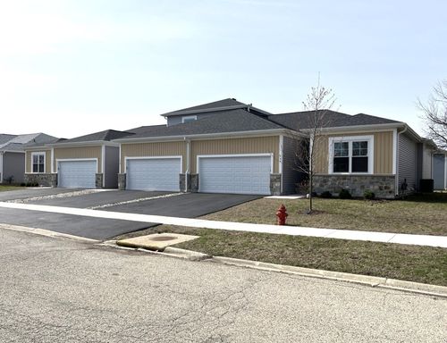 738 Mallard Dr, Marengo, IL, 60152-3631 | Card Image