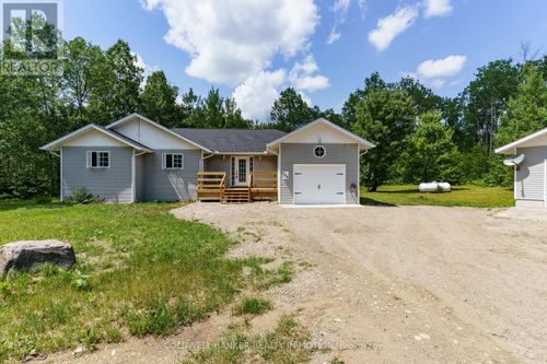 344 Bay Lake Rd, Emsdale, ON, P0A1J0 | Card Image