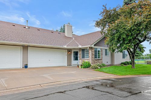 545 Lovell Ave, Roseville, MN, 55113-3513 | Card Image